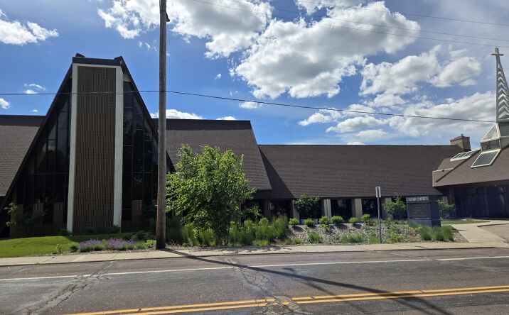 Pictures of Special Purpose property located at 5300 France Avenue S, Edina, MN 55410 for lease - image #1