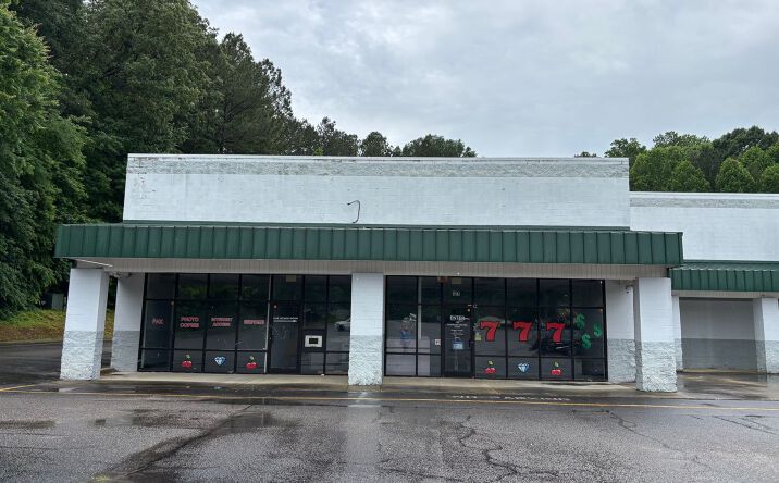Pictures of Retail property located at 151 HWY 705, Robbins, Robbins, NC 27325 for lease - image #1
