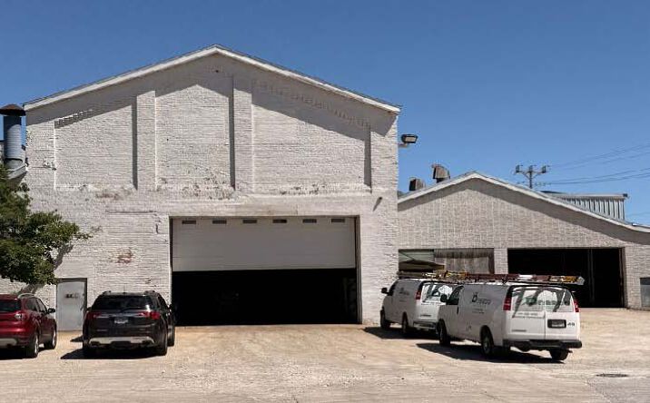 Pictures of Industrial property located at 5045 N 35th St, Milwaukee, WI 53209 for lease - image #1