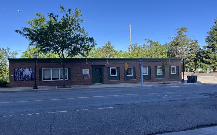 Pictures of Retail, Office property located at 200 South Washington Avenue, Royal Oak, MI 48067 for lease - image #1