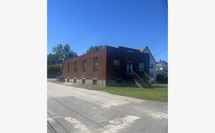 Pictures of Retail, Office property located at 408 Broadway, South Portland, ME 04106 for lease - image #1