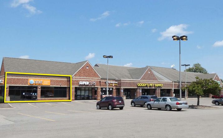 Pictures of Retail property located at 35300-35354 E Michigan Ave, Wayne, MI 48184 for lease - image #1