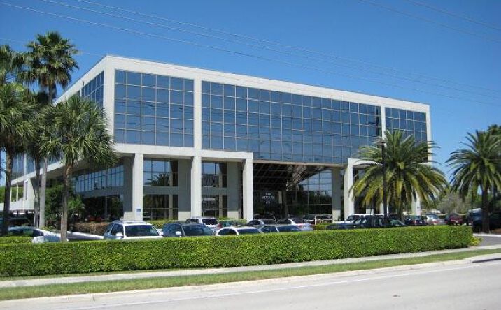 Pictures of Office property located at 631 U.s. 1 311, North Palm Beach, FL 33408 for lease - image #1