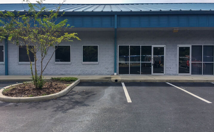 Pictures of Industrial property located at 4566 Northwest 5th Boulevard, Gainesville, FL 32609 for lease - image #1