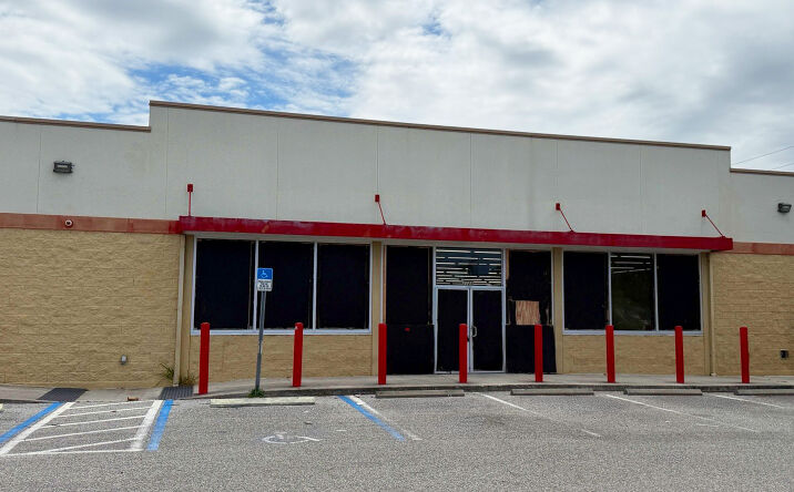 Pictures of Retail, Office property located at 2128 N Washington Blvd, Sarasota, FL 34234 for lease - image #1