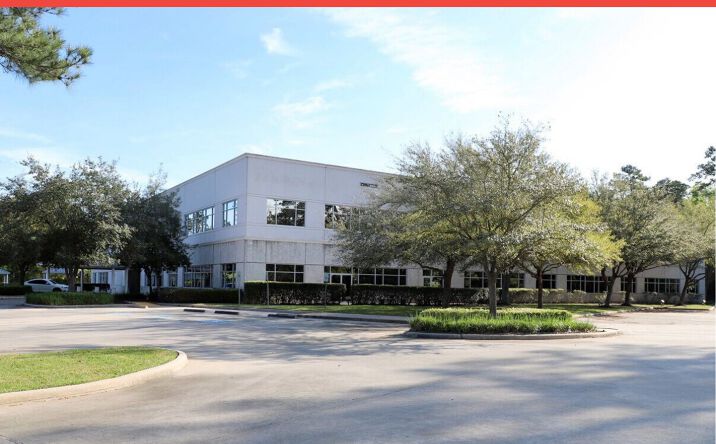 Pictures of Office property located at 4101 Interwood North Pky, Houston, TX 77032 for lease - image #1