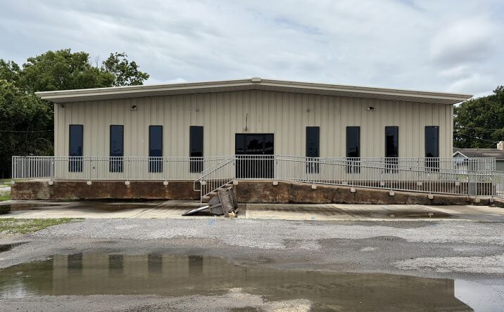 Pictures of Retail, Restaurant property located at 5726 Louisiana 1, Lockport, LA 70374 for lease - image #1