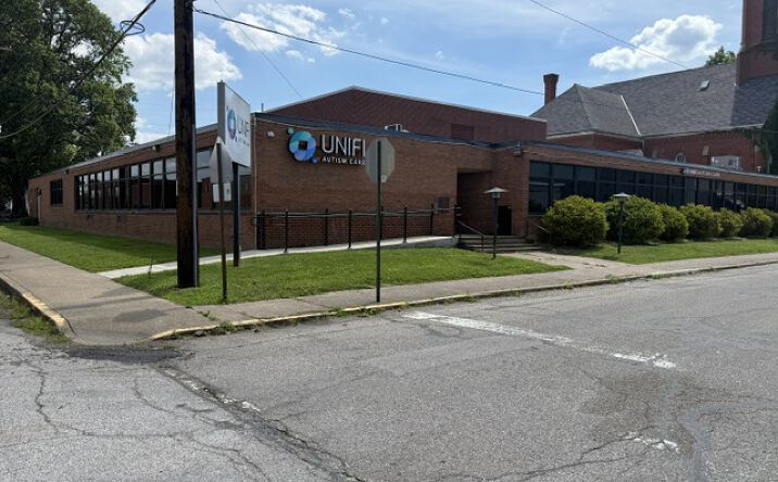 Pictures of Office, Special Purpose property located at 1015 West Indiana Street, Evansville, IN 47710 for lease - image #1