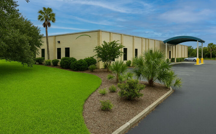 Pictures of Office property located at 7000 Lake Ellenor Drive, Orlando, FL 32809 for lease - image #1