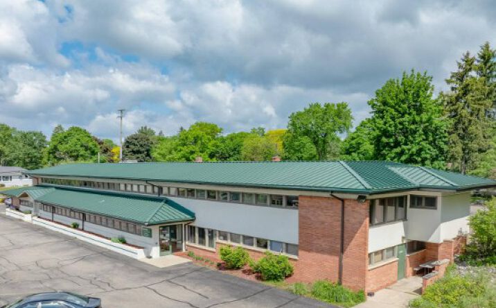 Pictures of Retail, Office, Special Purpose property located at 710 N AVE, BATTLE CREEK, MI 49017 for lease - image #1