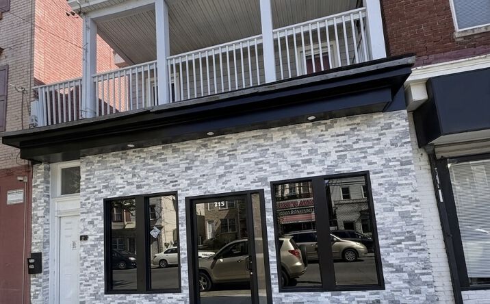 Pictures of Retail, Office, Restaurant property located at 215 Hall Avenue, Perth Amboy, NJ 08861 for lease - image #1