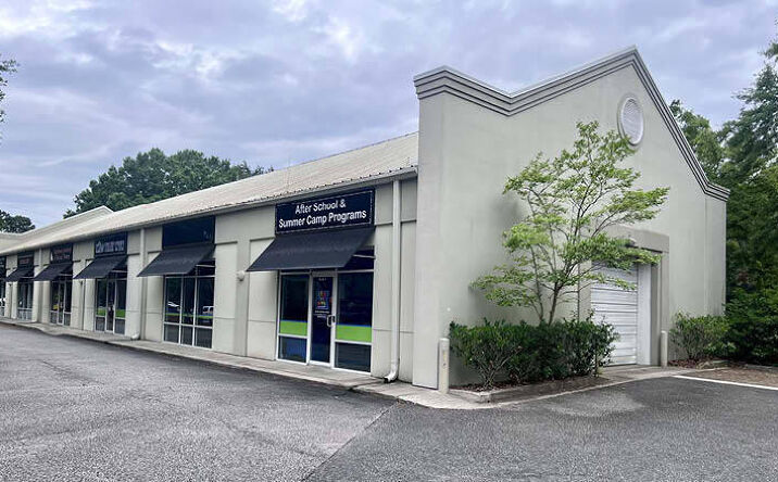 Pictures of Special Purpose, Office, Retail property located at 589 Belle Hall Parkway, Mount Pleasant, SC 29464 for lease - image #1