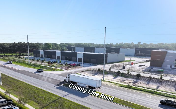 Pictures of Industrial property located at 4310 County Line Road, Lakeland, FL 33811 for lease - image #1