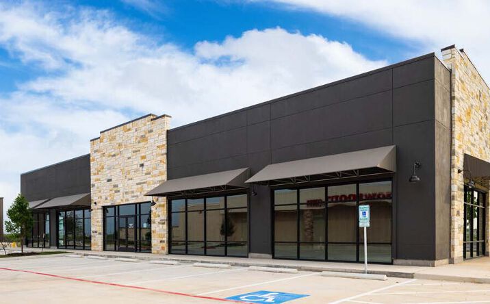 Pictures of Retail, Office property located at 2609 S Interstate 35, San Marcos, TX 78666 for lease - image #1