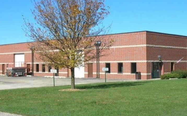 Pictures of Office, Industrial property located at 88 N Dugan Rd, Units E & F, Sugar Grove, IL 60554 for lease - image #1