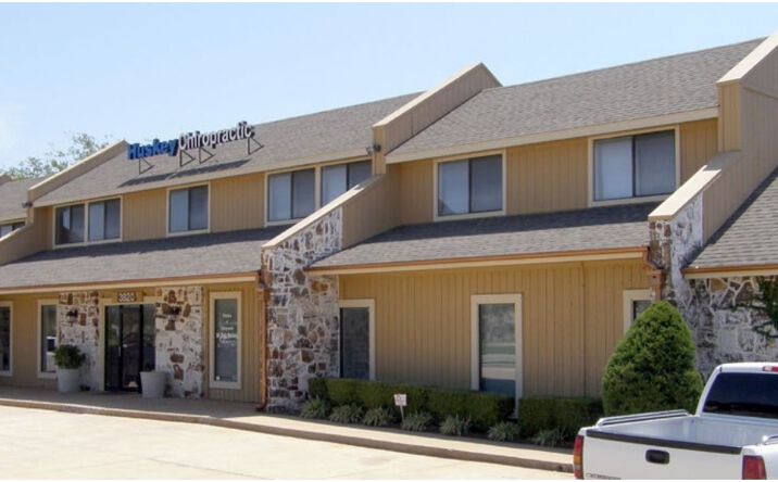 Pictures of Office property located at 3820 E 51st St, Tulsa, OK 74135 for lease - image #1