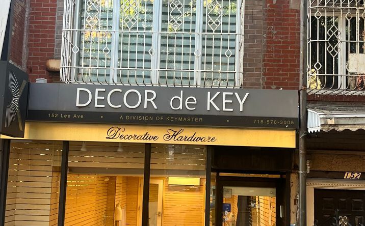 Pictures of Retail property located at 152 Lee Avenue, New York, NY 11211 for lease - image #1