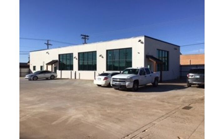 Pictures of Office, Industrial property located at 4420 N. Santa Fe, Oklahoma City, OK 73102 for lease - image #1