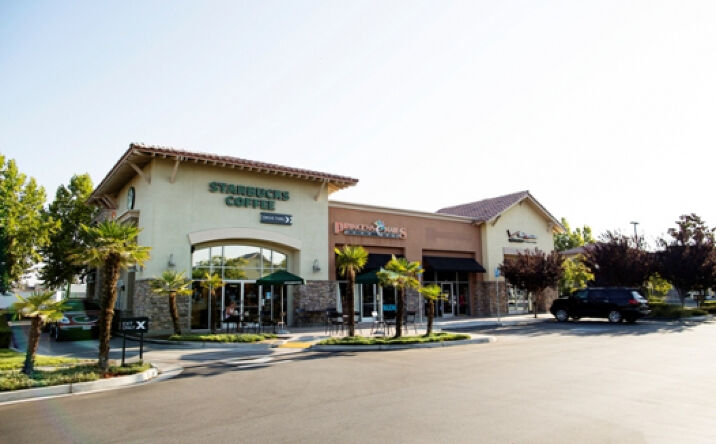 Pictures of Retail property located at 13121 Rosedale Hwy, Bakersfield, CA 93314 for lease - image #1