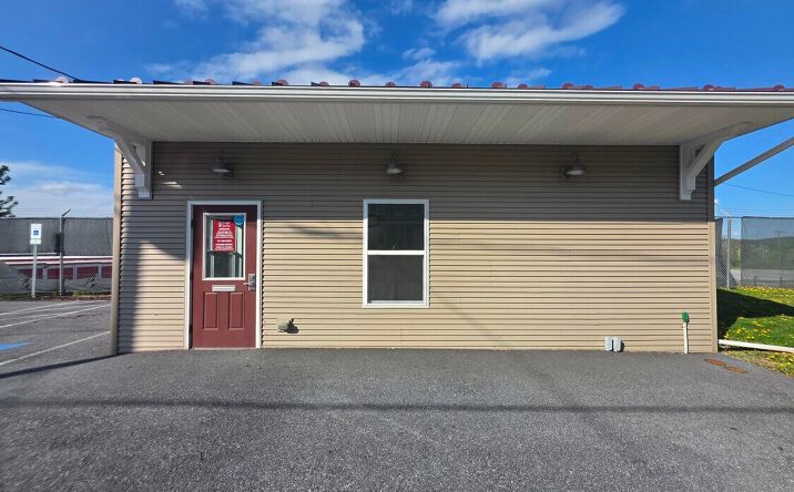 Pictures of Office property located at 320 N SECOND ST, COLUMBIA, PA 17512 for lease - image #1