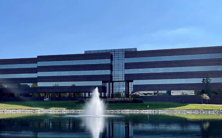 Pictures of Office property located at 3201 Enterprise Parkway, Beachwood, OH 44122 for lease - image #1