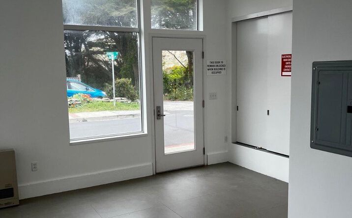 Pictures of Retail, Office property located at 411 Dondee Way, Pacifica, CA 94044 for lease - image #1