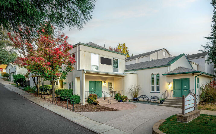 Pictures of Office, Special Purpose property located at 246 S CHURCH ST, GRASS VALLEY, CA 95945-6704 for lease - image #1