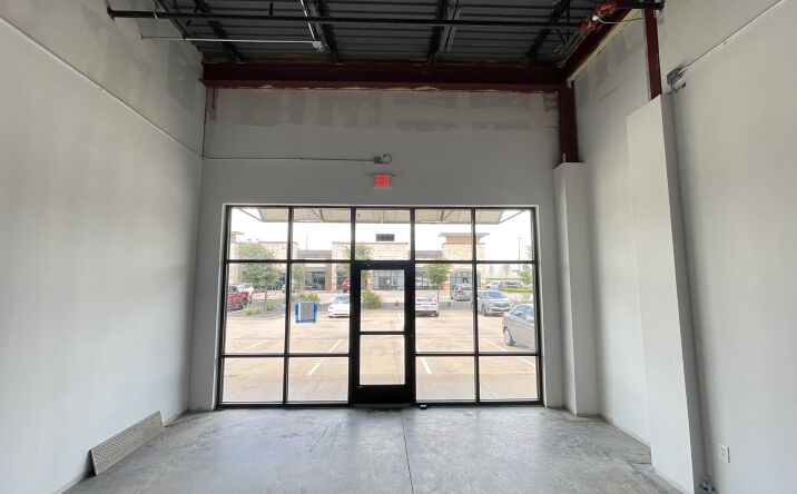 Pictures of Retail, Office, Restaurant property located at 14111 King Road, Frisco, TX 75036 for lease - image #1