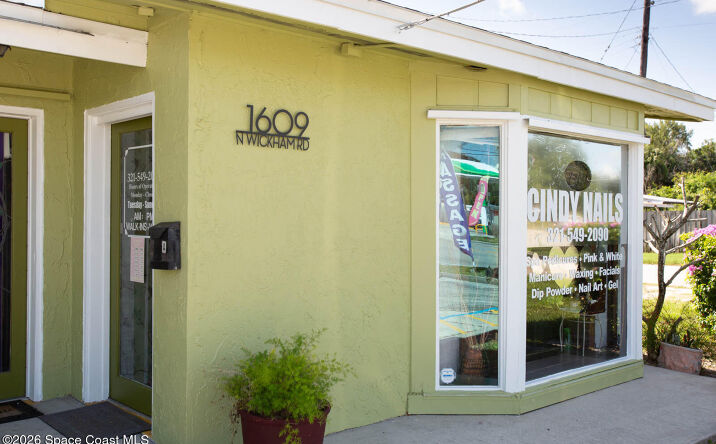 Pictures of Retail property located at 1609 N Wickham Road Suite A, Melbourne, FL 32935 for lease - image #1
