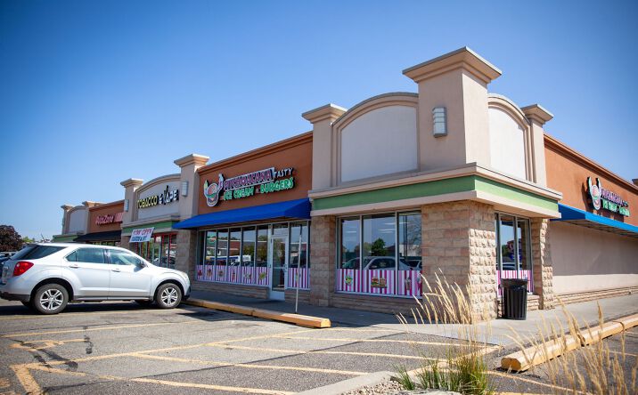 Pictures of Retail, Office property located at 6501-6535 Nicollet Ave. S., Richfield, MN 55423 for lease - image #1