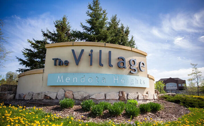 Pictures of Retail, Office, Restaurant property located at 720-750 Main Street, Mendota Heights, MN 55118 for lease - image #1