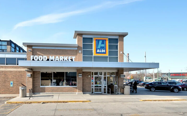 Pictures of Retail property located at Fullerton Avenue & Cybourn Avenue, Chicago, IL 60614 for lease - image #1