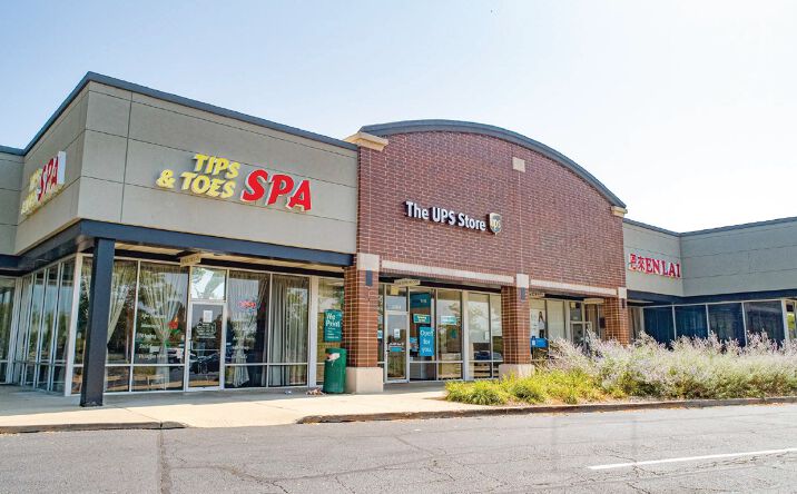 Pictures of Retail property located at 2338 - 2378 Essington Rd, Joliet, IL 60435 for lease - image #1