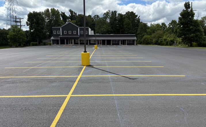 Pictures of Retail, Office property located at 8737 Mayfield Road, Chesterland, OH 44026 for lease - image #1