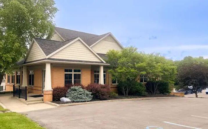 Pictures of Office property located at 3347 Eagle Run Dr NE, Grand Rapids, MI 49525 for lease - image #1