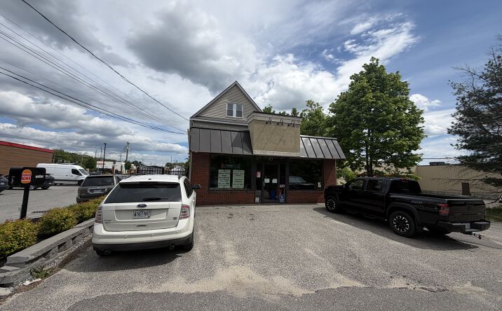 Pictures of Office property located at 87 ESSEX ST, LEWISTON, ME 04240-6678 for lease - image #1