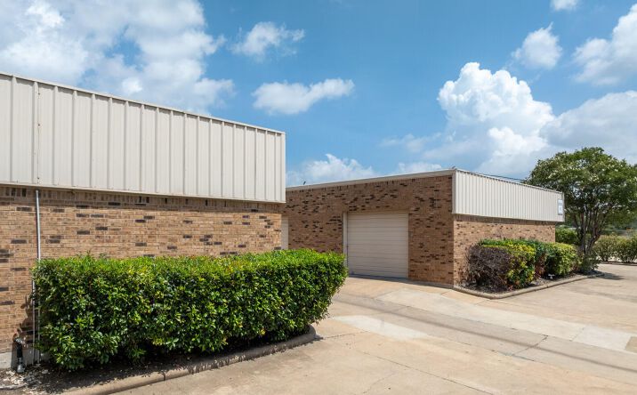 Pictures of Office property located at Wall Street, Austin, TX 78754 for lease - image #1
