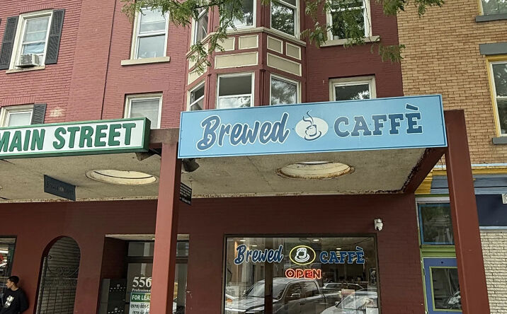 Pictures of Retail property located at 556 Main St, Stroudsburg, PA 18360 for lease - image #1