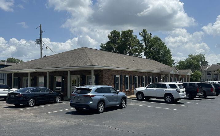 Pictures of Retail property located at 4803 Cuba Millington Road, Millington, TN 38053 for lease - image #1