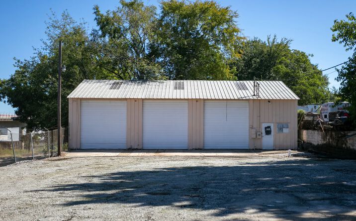 Pictures of Retail, Office, Industrial property located at 143 Maple Street, Avondale Estates, GA 30002 for lease - image #1