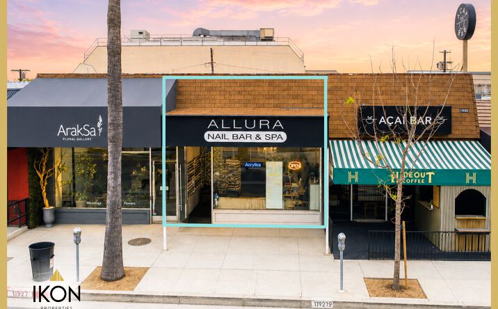 Pictures of Retail property located at 11925 1/2 Ventura Blvd, Studio City, CA 91604 for lease - image #1