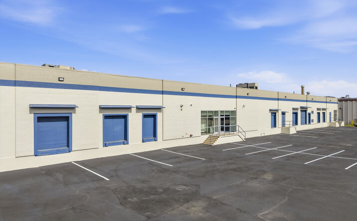 Pictures of Industrial property located at 4555 Kingston St., Denver, CO 80239 for lease - image #1