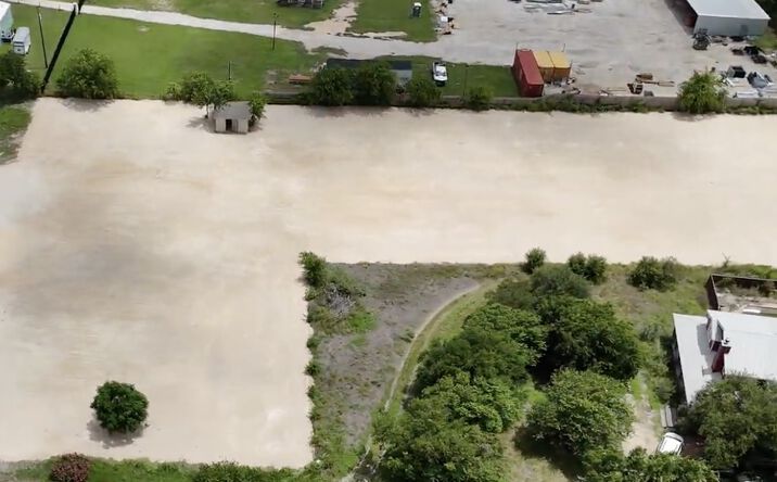 Pictures of Office, Land property located at 3462 County Road 100, Hutto, TX 78634 for lease - image #1