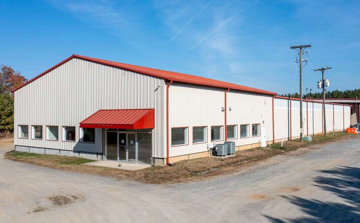 Pictures of Industrial property located at 16517 Bull Church Road, Woodford, VA 22580 for lease - image #1