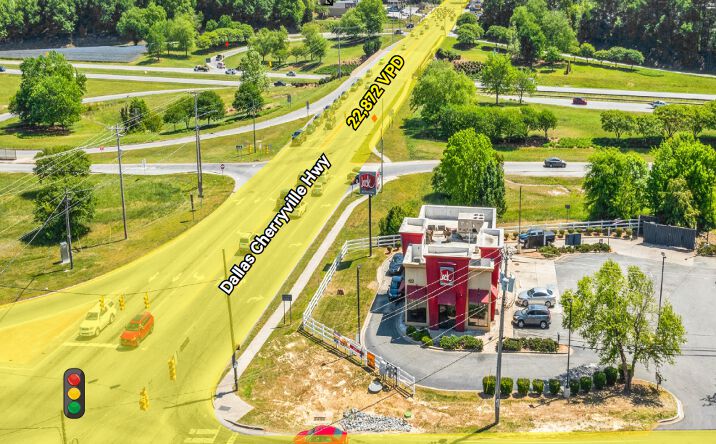 Pictures of Retail property located at 102 College View Drive, Dallas, NC 28034 for lease - image #1
