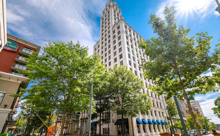 Pictures of Office property located at 60 North Main Street, Memphis, TN 38103 for lease - image #1