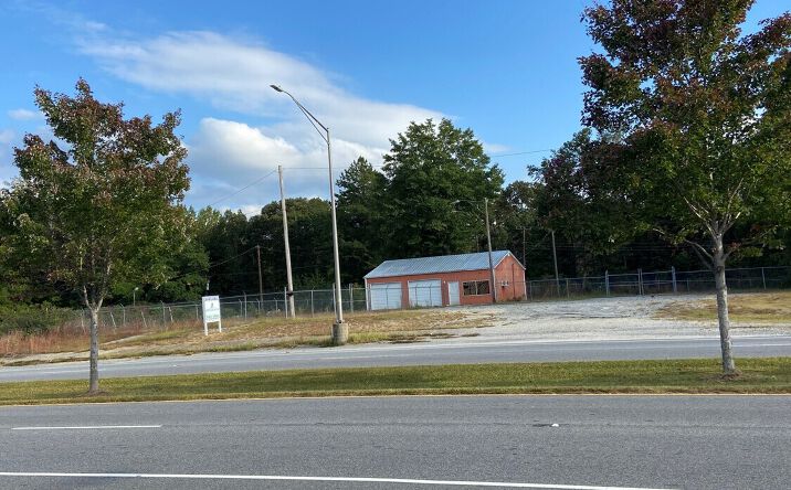 Pictures of Retail, Industrial property located at 805 W. O. Ezell Boulevard, Spartanburg, SC 29301 for lease - image #1