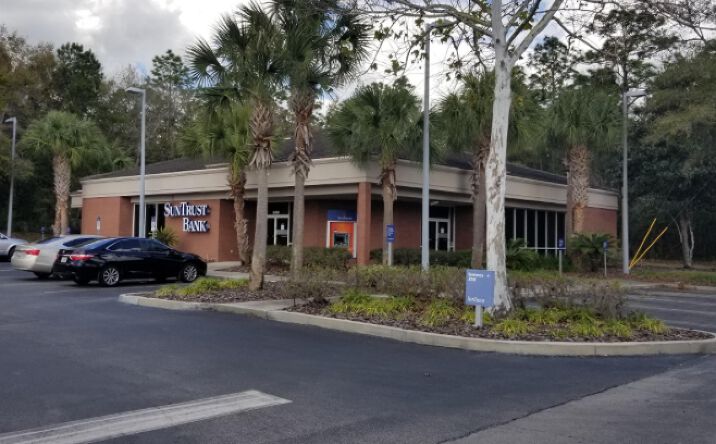 Pictures of Retail, Office property located at 6801 SE MARICAMP RD, SILVER SPRINGS SHORES, FL 33432-7456 for lease - image #1