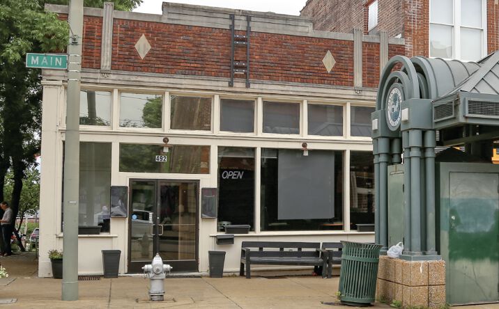 Pictures of Retail, Restaurant property located at 492 South Main Street, Memphis, TN 38103 for lease - image #1