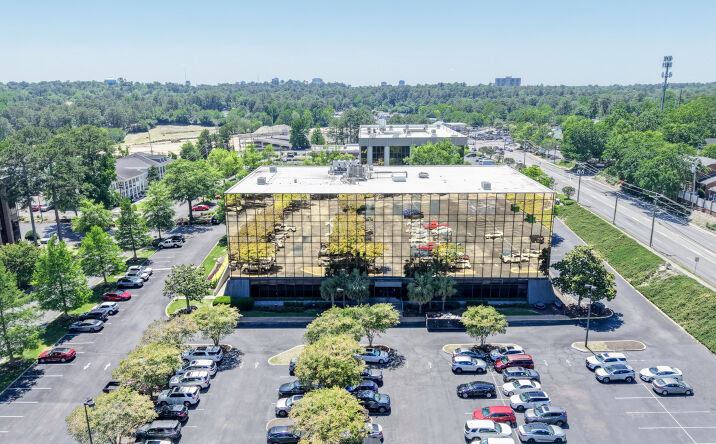 Pictures of Office property located at 3700 Forest Dr, Columbia, SC 29204 for lease - image #1